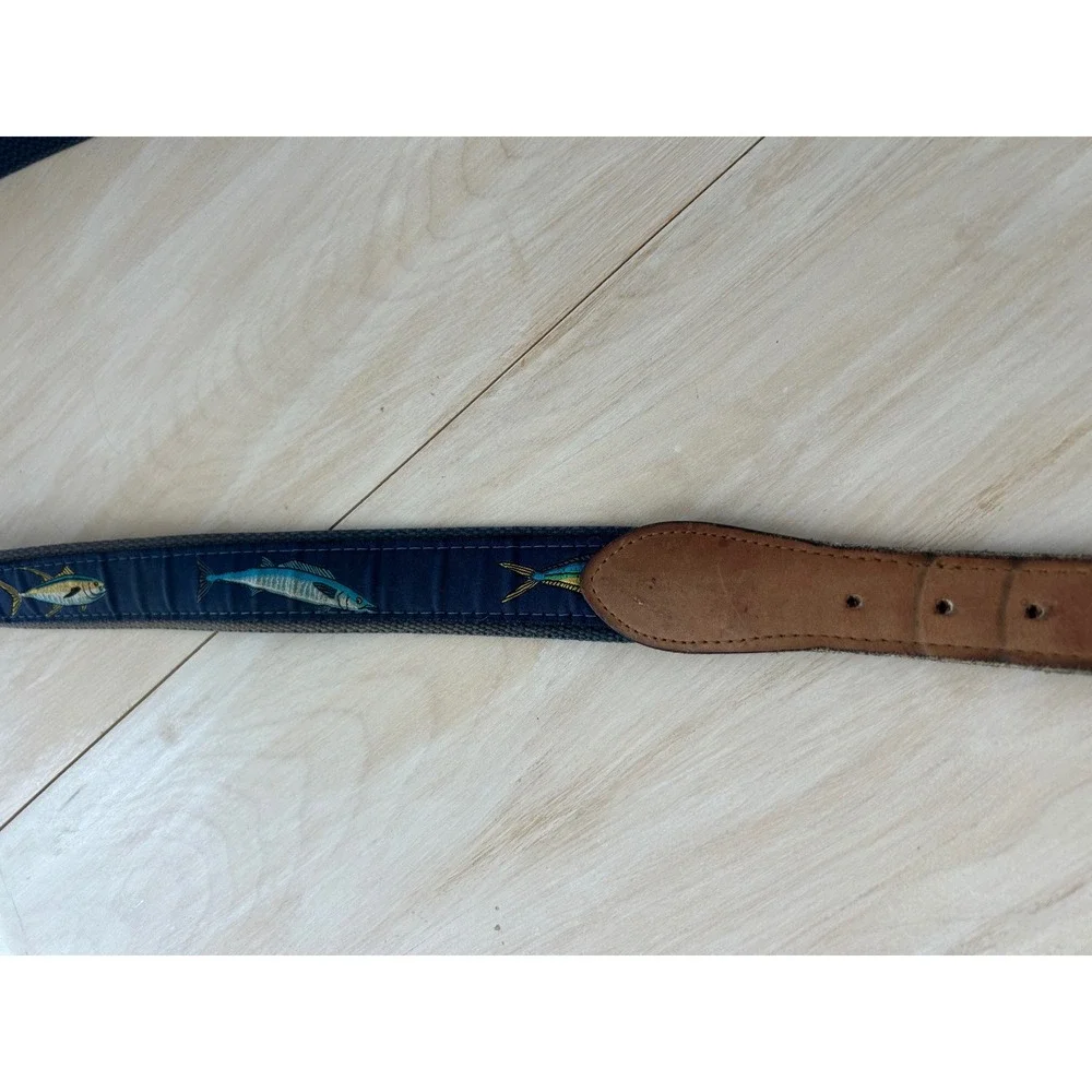 World Wide Sportsman Mens Fish Ribbon Belt Navy Blue Leather Brass Size 38 USA